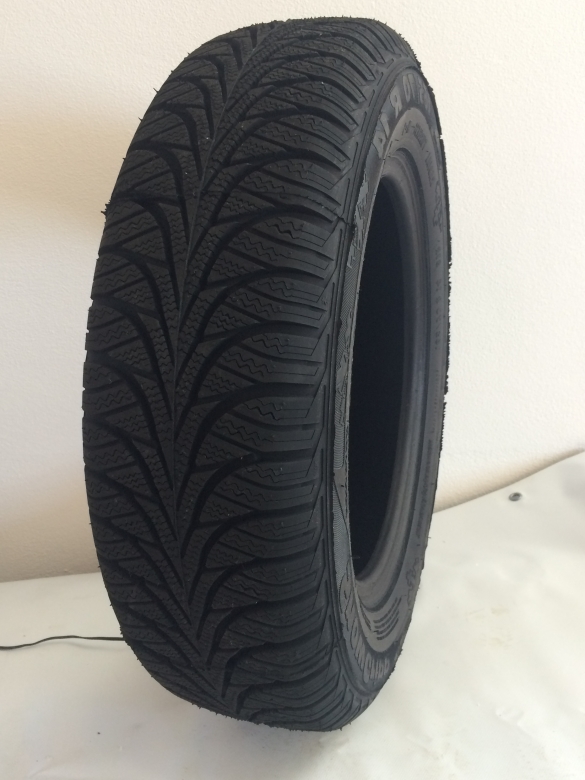 165/70 R14 81R TL UG6 RECHAPE 